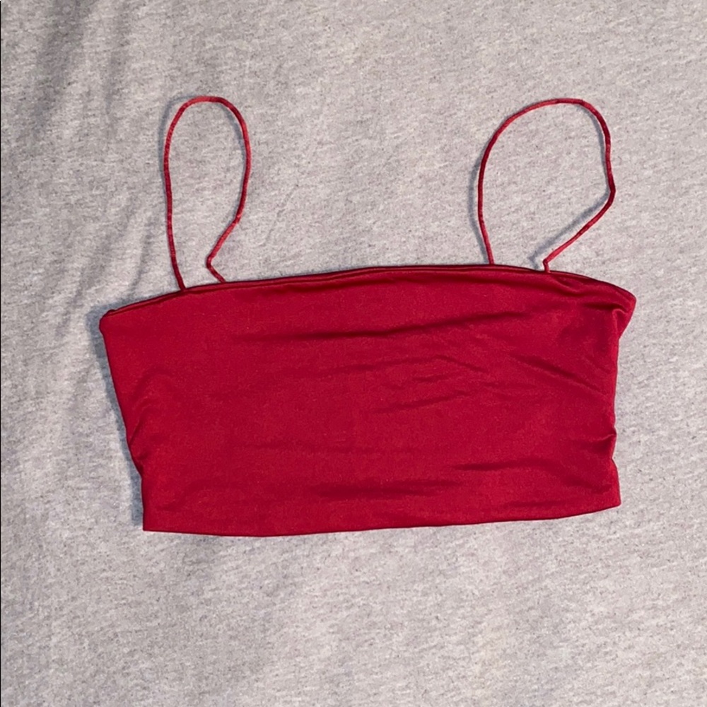 red cropped tank top